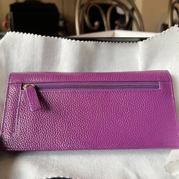 Dante RFID Ladies Pebbled Leather Wallet/Clutch - Purple - 7.5"W x 3.5"H x 1"D - Picture 4 of 5